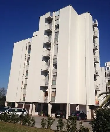 Cisanello Guest house *
